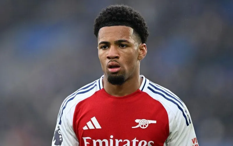 Nwaneri vào học viện Arsenal khi chỉ mới 8 tuổi